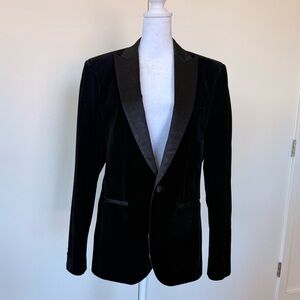 Elegant Moss Bros LondonBlack Velvet Blazer